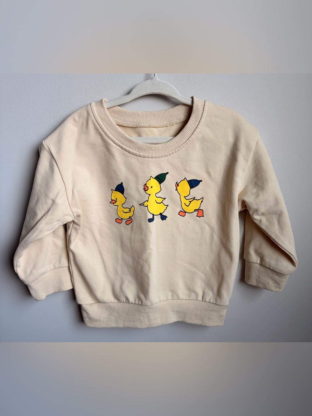 Retro Kids Cream Sweatshirt with Yellow Duck Graphic